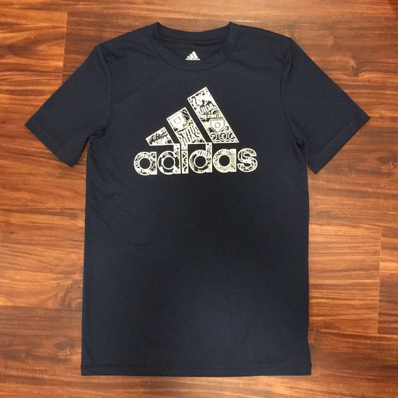 Adidas Boys Tee Size M - Picture 1 of 6